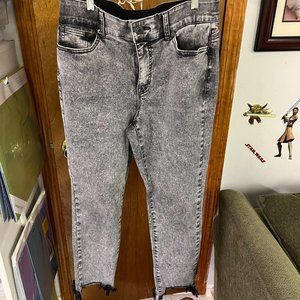 Women's New York & Company Curvy Sculpting Skinny Grey Wash Jeans-Size 10